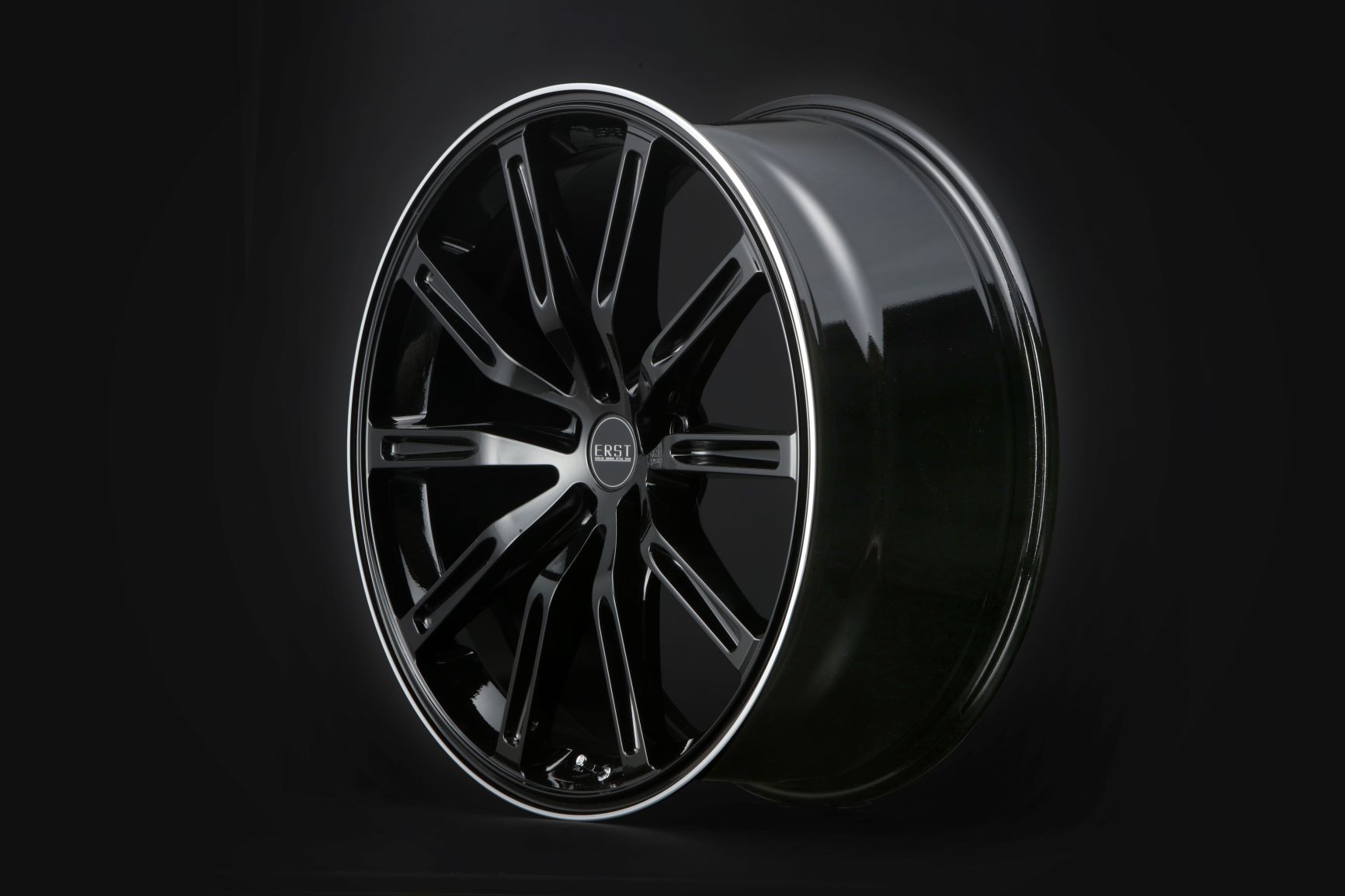 erst新款s10r轮毂赏析