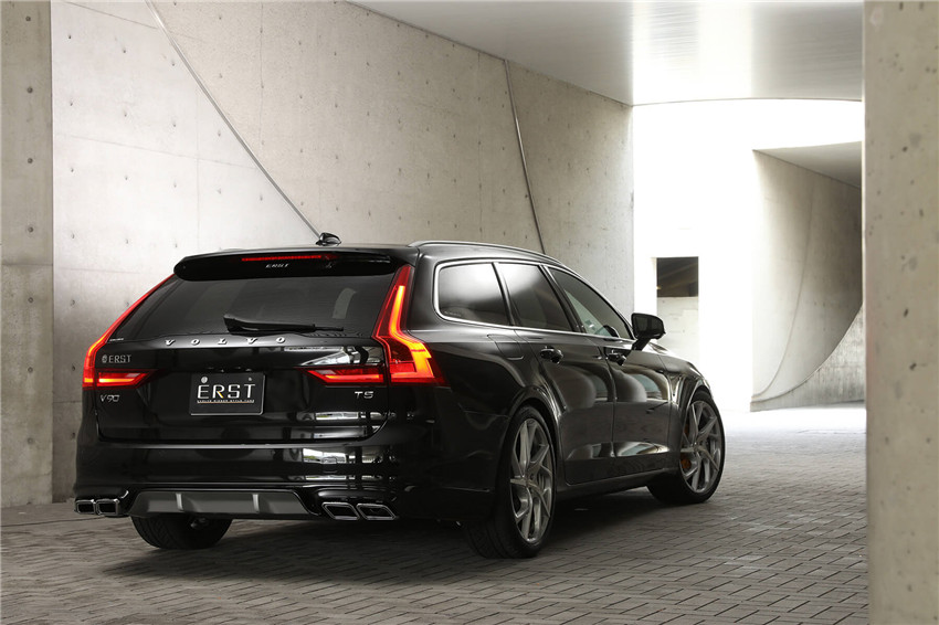 《动与静》—v90黑武士赏析 - 中国沃尔沃改装网